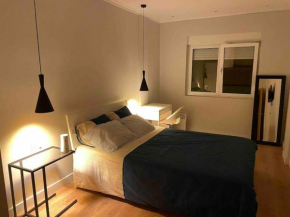 Quarto de casal close to Lisbon Flat equipado